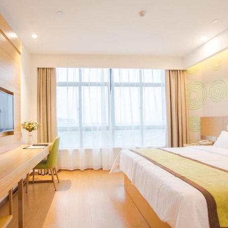 Greentree Inn Wuxi Huishan District Yangshan Town Jiayang Life Plaza Business Hotel Цзясин Экстерьер фото